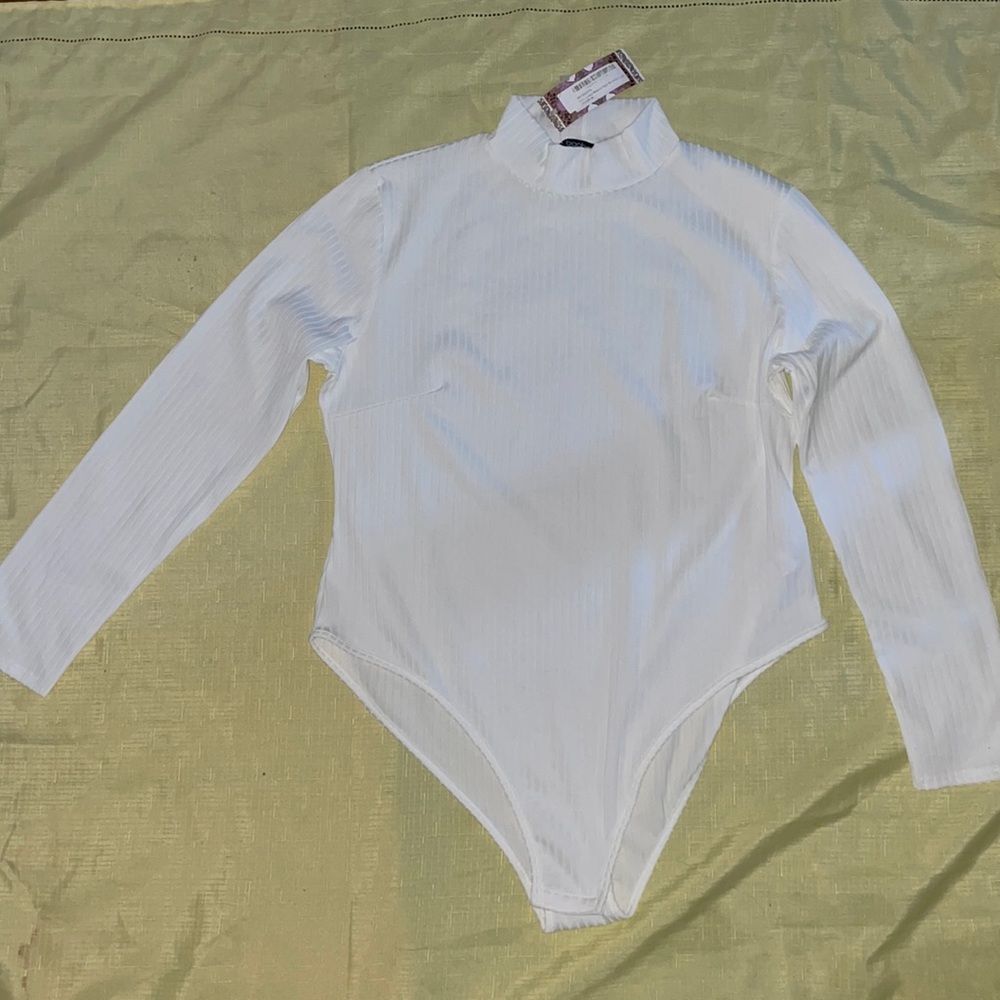 Boohoo top